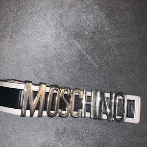 Used Moschino belt
